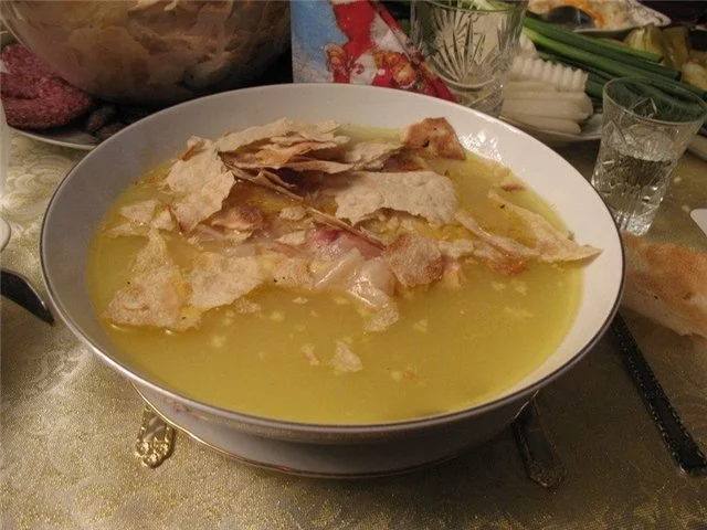How to Make Khashi: A Step-by-Step Guide to Georgia’s Famous Garlic Soup