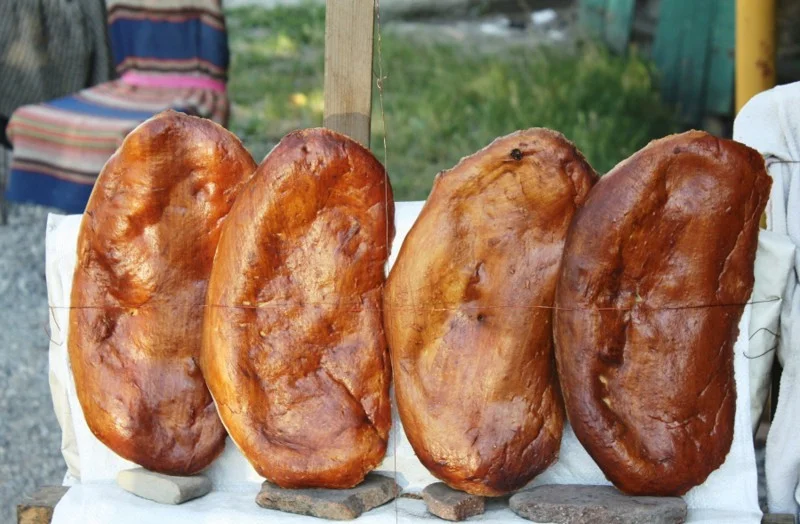 How to Make Nazuki: Authentic Georgian Sweet Spice Bread Recipe